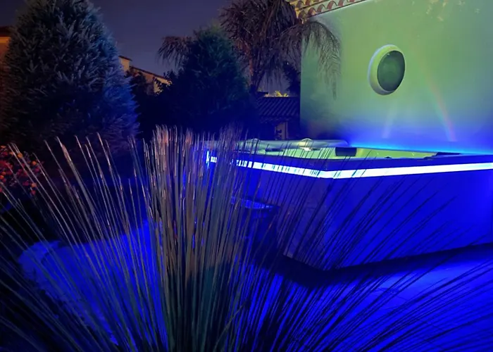 Βίλα Au Lagon De Thau *