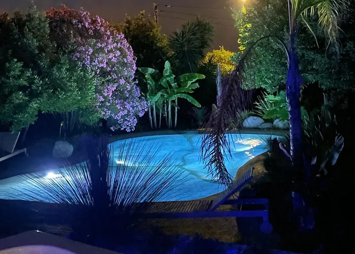 Βίλα Au Lagon De Thau